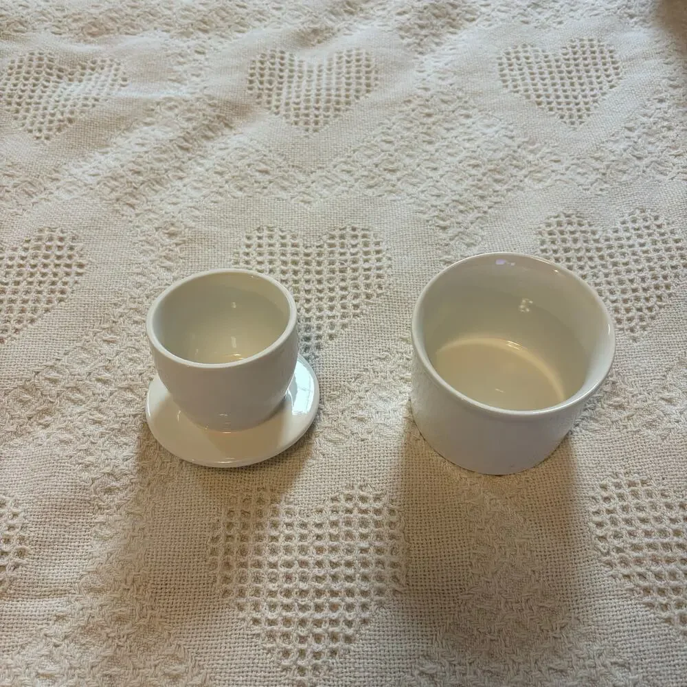 White classic butterbell